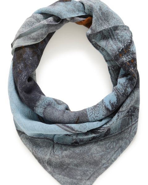 Hovedbilde Part Two Felisia Scarf Blue Grey Leaf Print 
