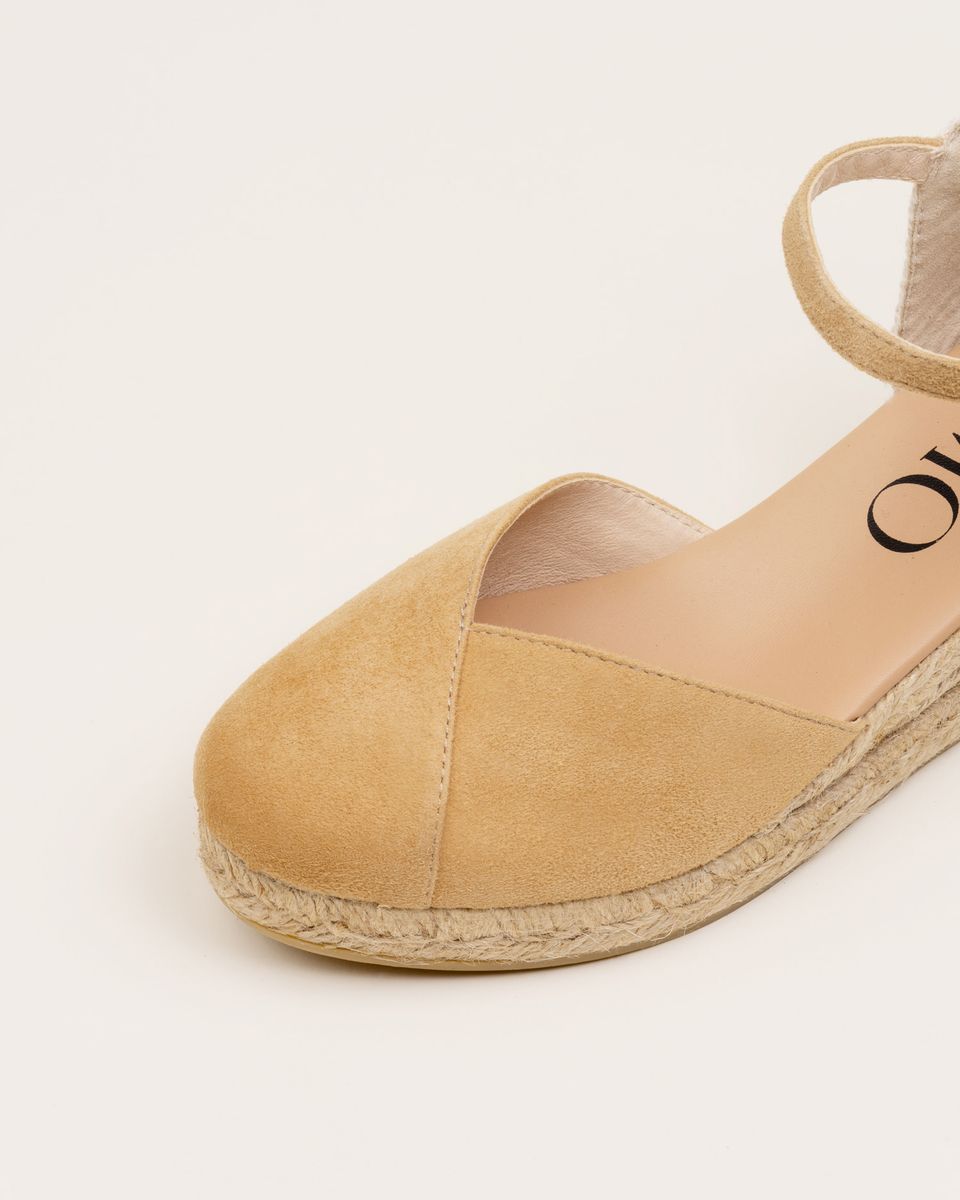 Gaimo Copita Ante Low Wedge Espadrillo Tan
