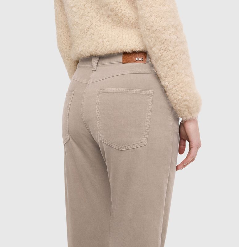 Mac Jeans Gina Straight Corduroy Windspray Beige