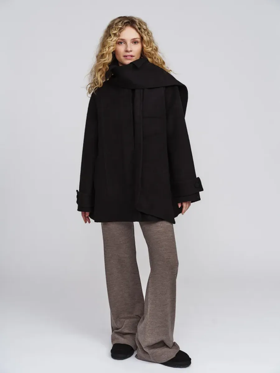 Ella and il Clara Coat Black 